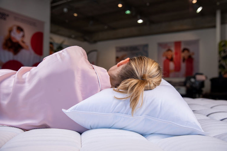 New Down Alternative Pillow